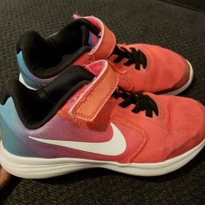 Girls Nike shoes